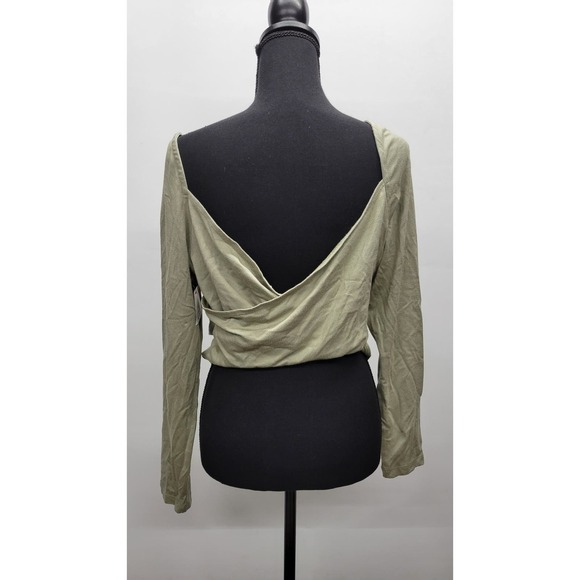 4th and Reckless Women Green Long Sleeve - Picture 4 of 6